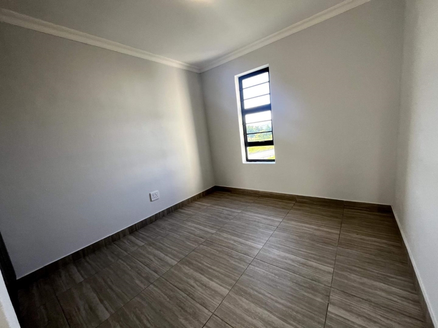 To Let 3 Bedroom Property for Rent in Parklands Western Cape